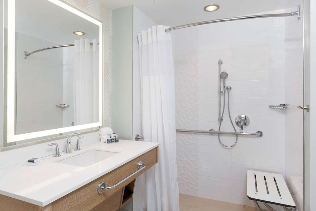 Wyndham Grand Clearwater Beach - photo 56