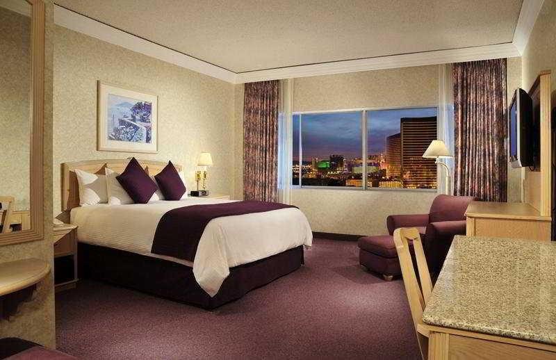 Riviera Hotel & Casino - photo 6