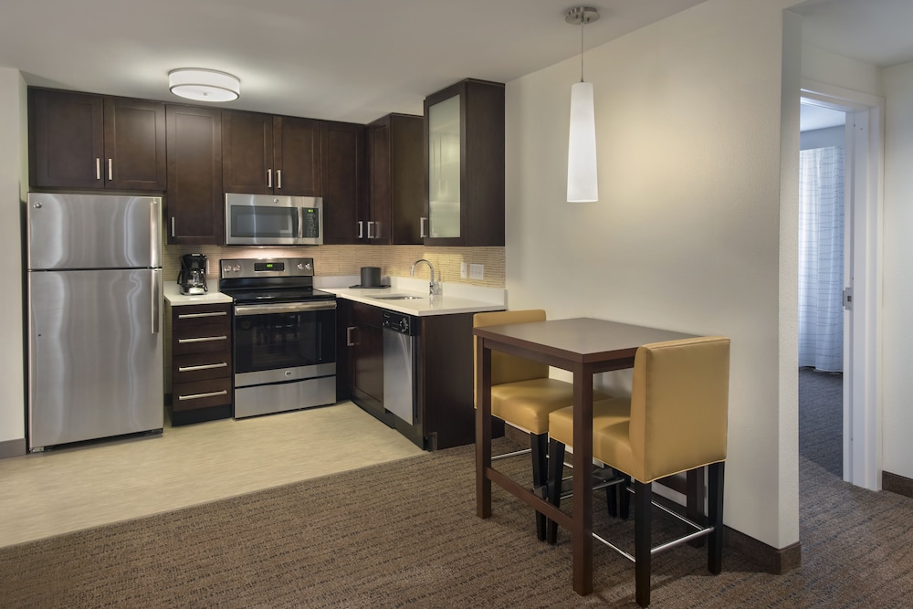 Residence Inn by Marriott Boston Bridgewater - photo 15