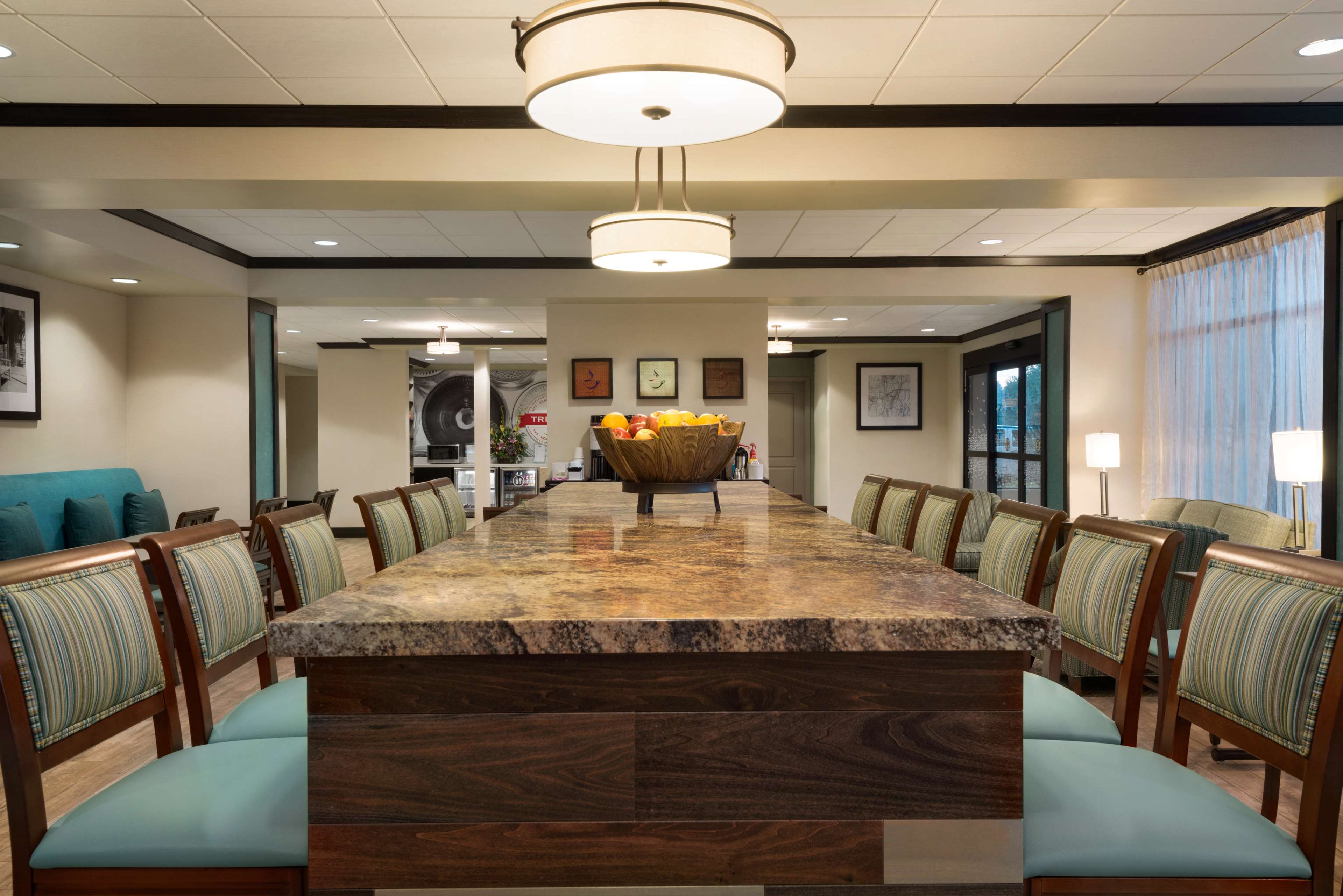 Hampton Inn Elko - photo 11