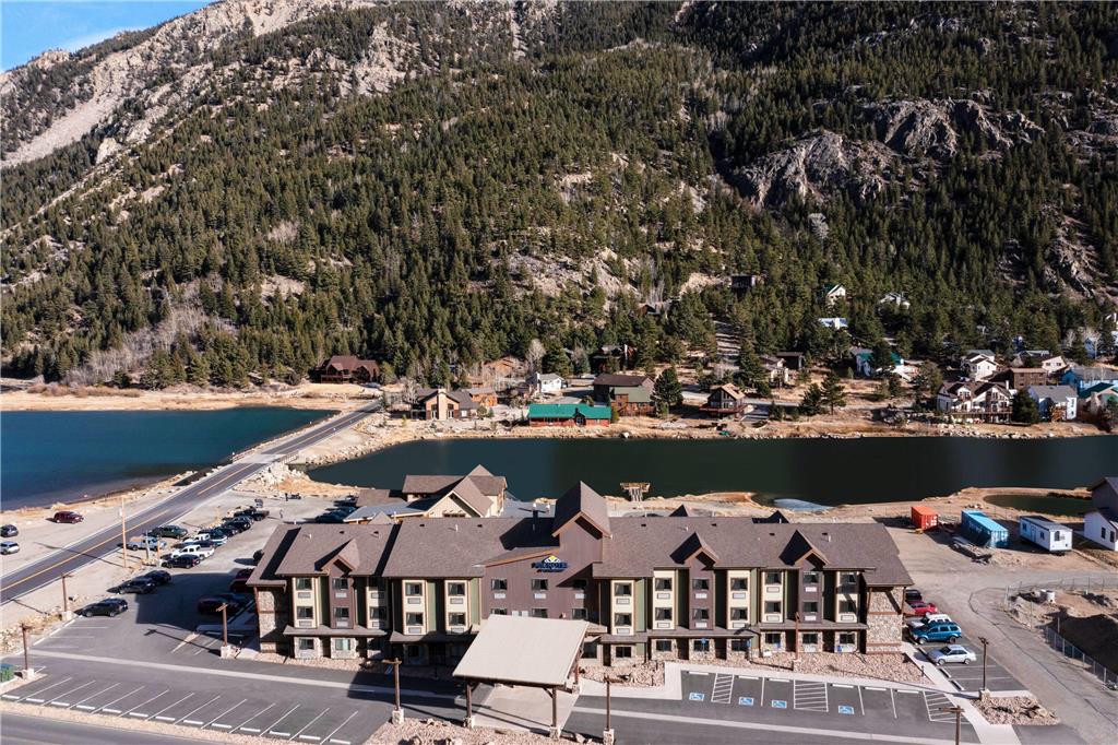 Microtel Inn & Suites by Wyndham Georgetown Lake - photo 3