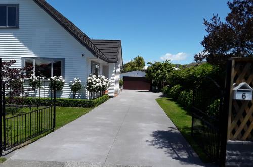 Suite Petite — 4-Star Luxury Hotel in Taupo, New Zealand