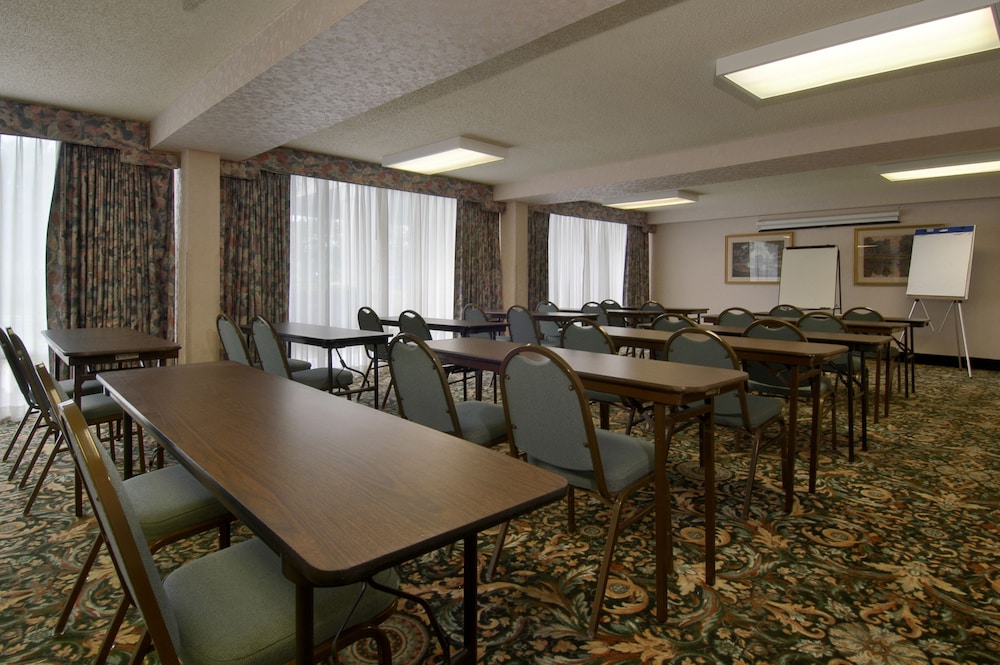 Economy Inn & Suites Shreveport - photo 20