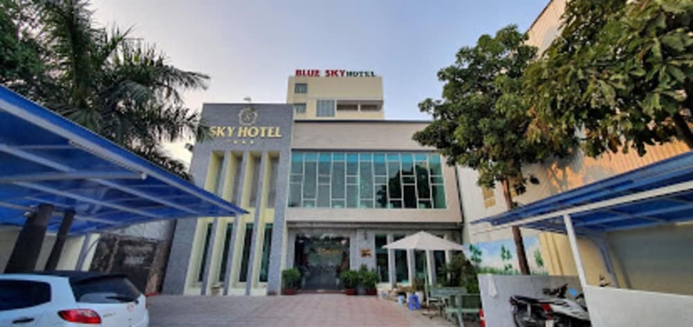 Sky Hotel - carbon neutral hotel in Bien Hoa