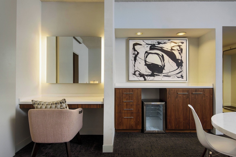 Renaissance Palm Springs Hotel - photo 20