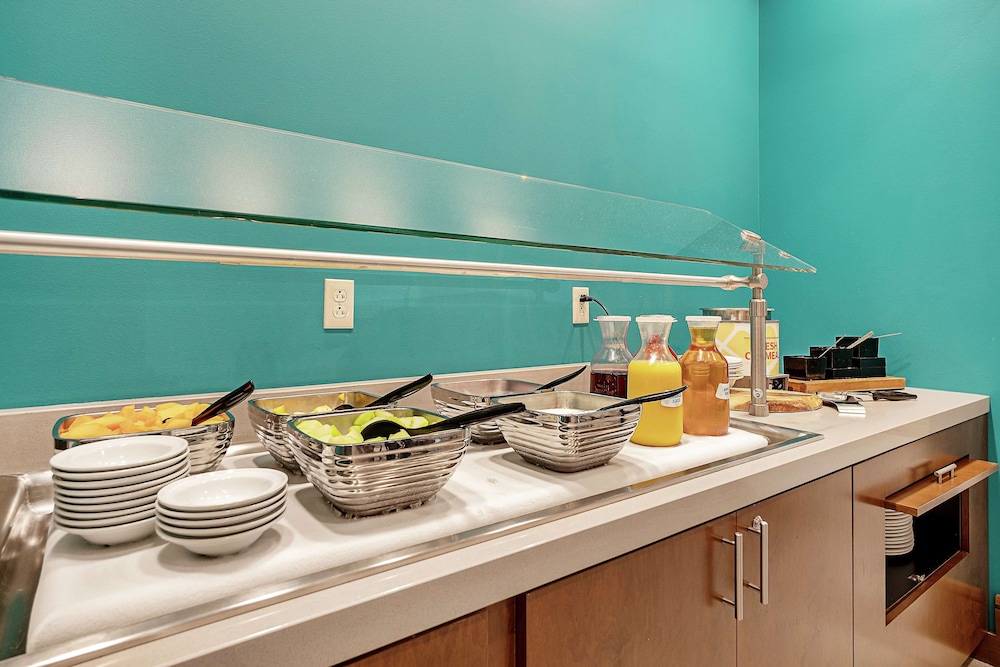 Hilton Garden Inn Edmond Oklahoma City North OK - photo 47