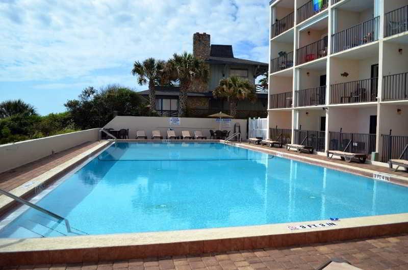Beacher's Lodge Oceanfront Suites - photo 25