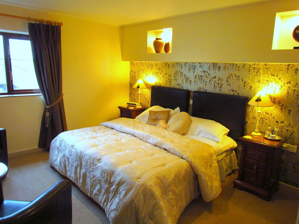 Tyn Rhos Country House — Caernarfon — photo 3