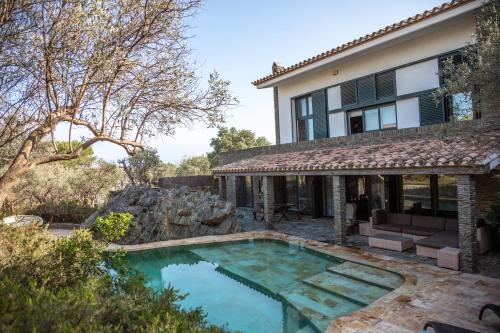 Es Cloper - carbon neutral hotel in Cadaques