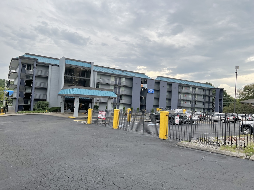 Rodeway Inn Nashville TN - photo 2