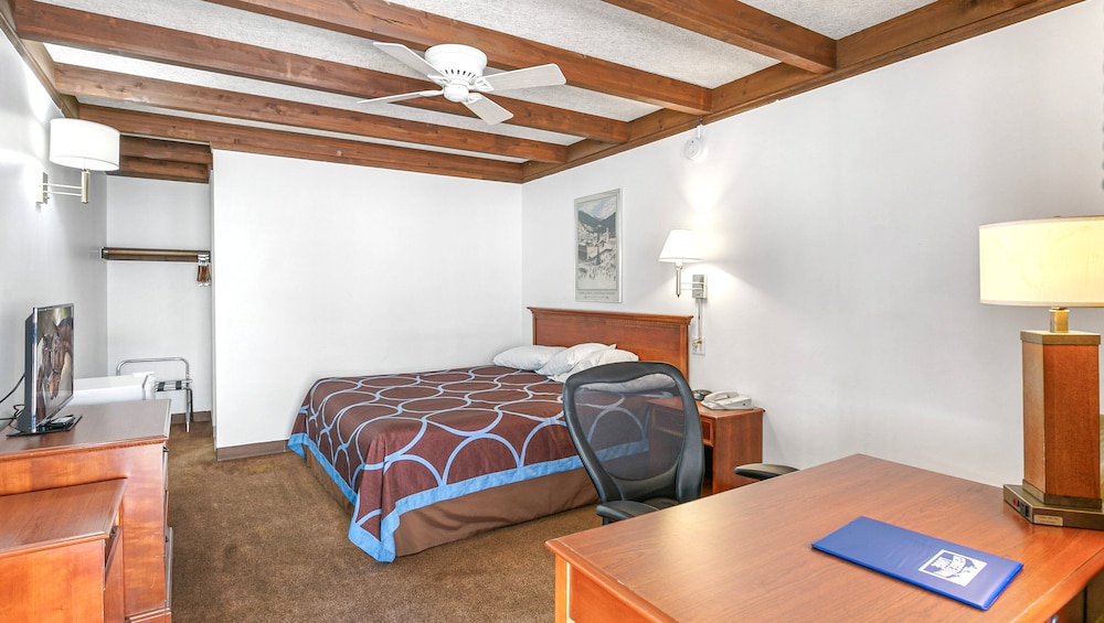 Georgetown Lodge - photo 12