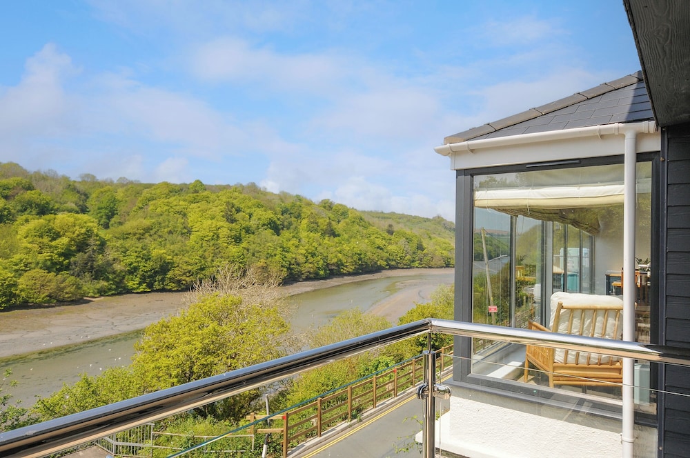 Anjoma in Looe, United Kingdom