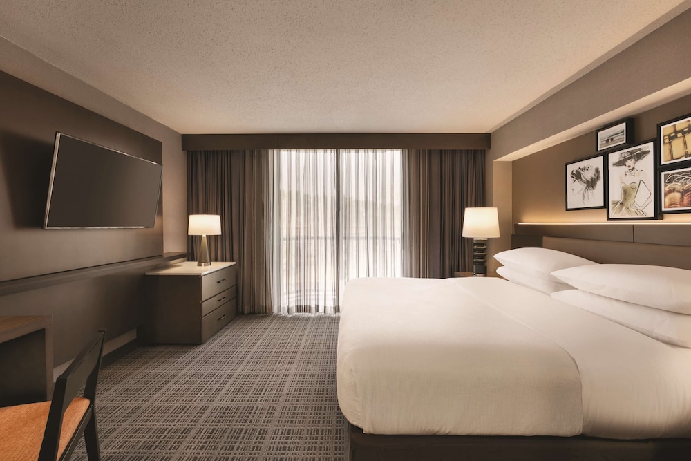 Embassy Suites by Hilton Richmond - featured photo