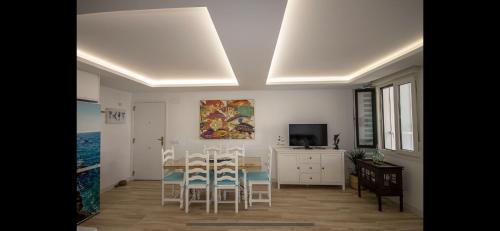 Apartamento Atlanterra Playa — 4-Star Luxury Hotel in Zahara De Los Atunes, Spain