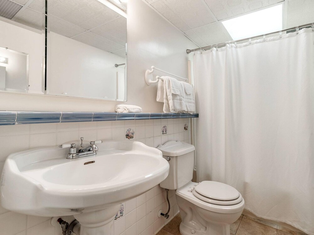 Gulf Tower by Bender Vacation Rentals - photo 90