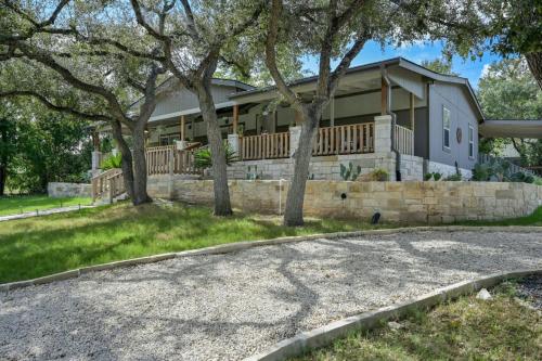Sterling Serenity - carbon neutral hotel in Austin
