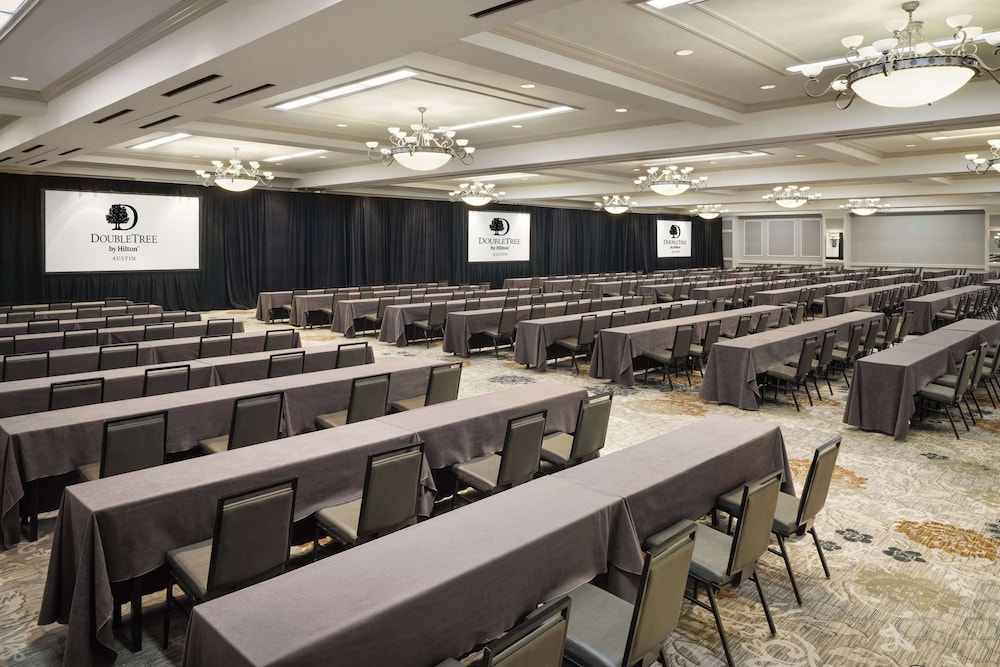 DoubleTree by Hilton Austin - photo 39