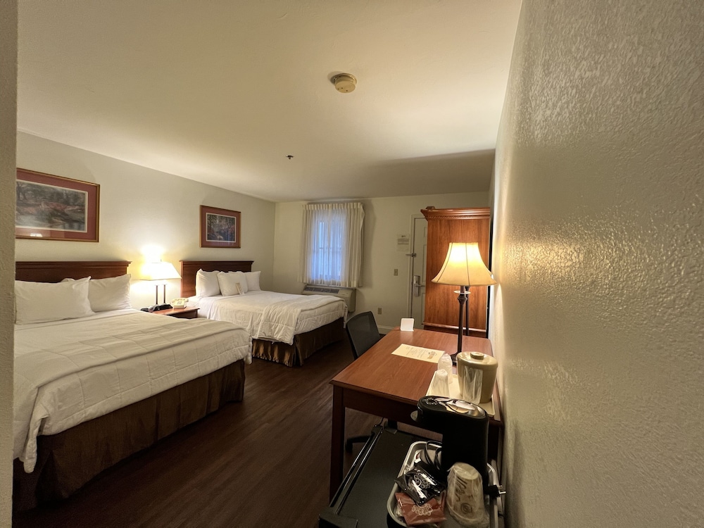 Inn at Cemetery Hill - photo 22