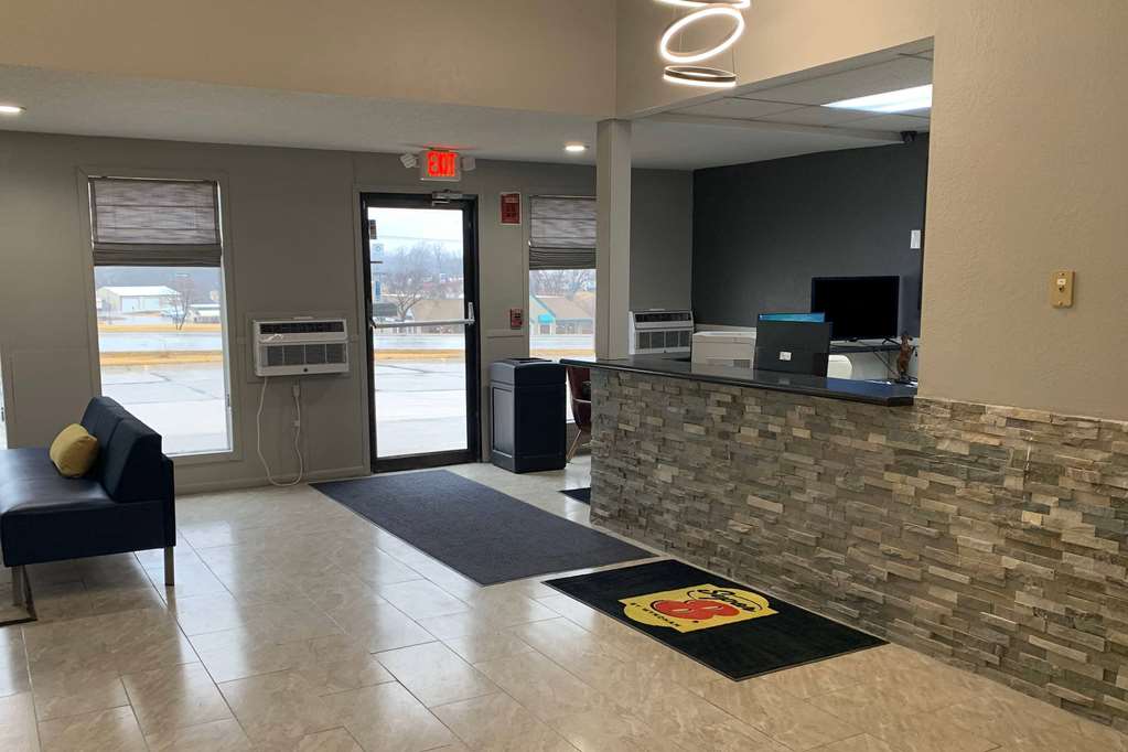 Super 8 By Wyndham Kirksville - photo 6
