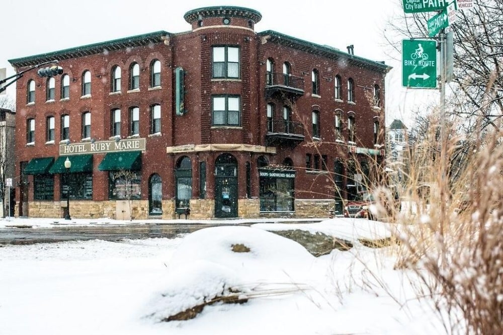Hotel Ruby Marie - photo 25