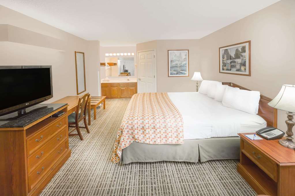 Baymont by Wyndham Grenada - photo 7