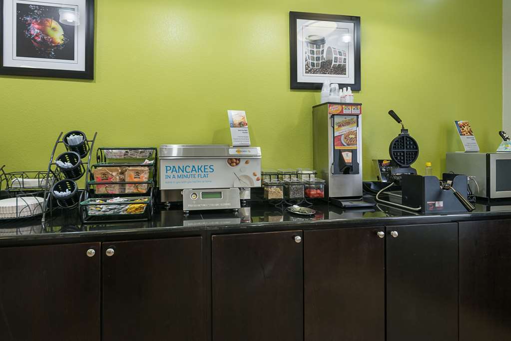 Best Western Plus Deridder Inn & Suites - photo 39