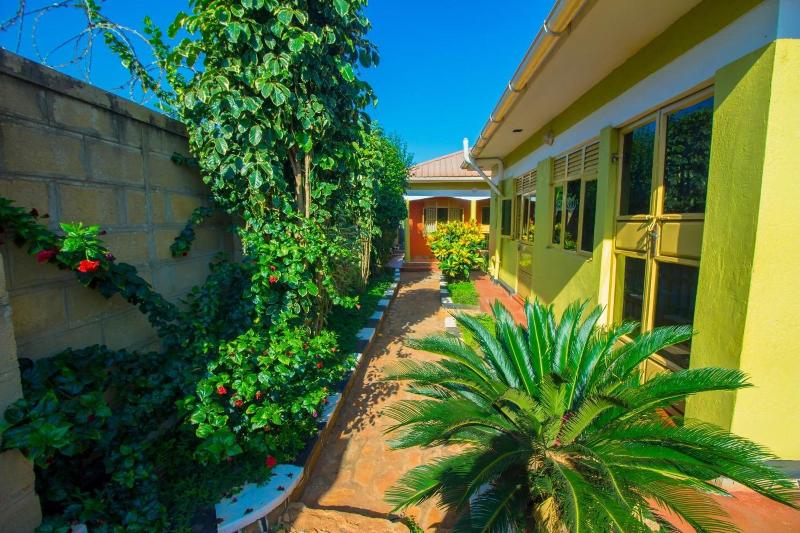The Roots - carbon neutral hotel in Jinja
