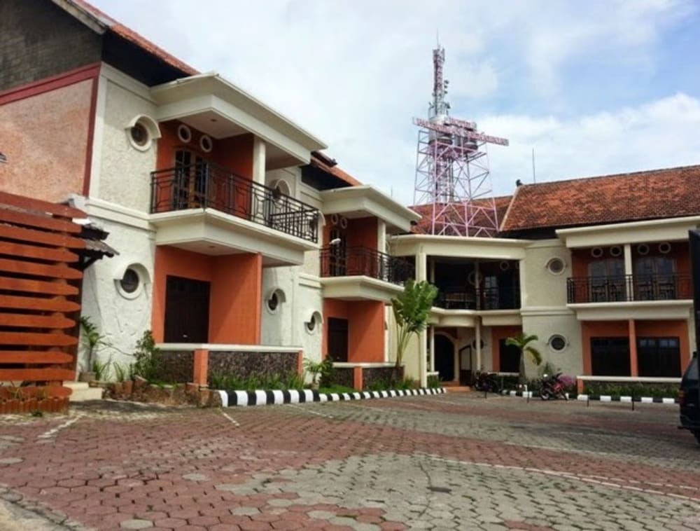 Hotel Palereman Soerabaia in Batu, Indonesia
