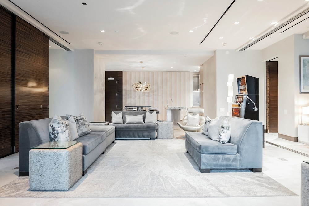 StripViewSuites at Palms Place Penthouses - photo 130