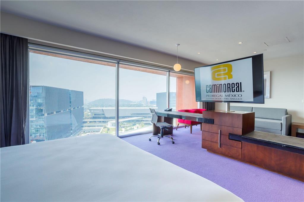 Master Suite king