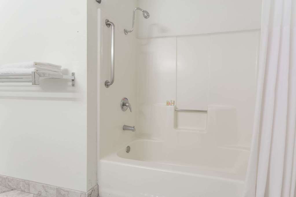 Days Inn by Wyndham Westley - photo 5