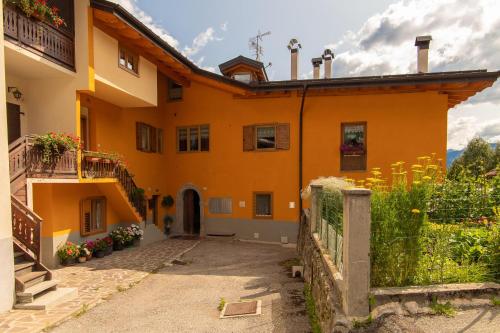 Bergreen Apartments — 4-Star Luxury Hotel in Ossana, Italy