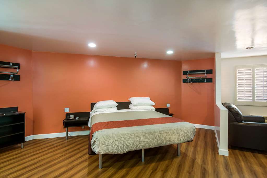 Motel 6 Monterey Park CA - photo 18