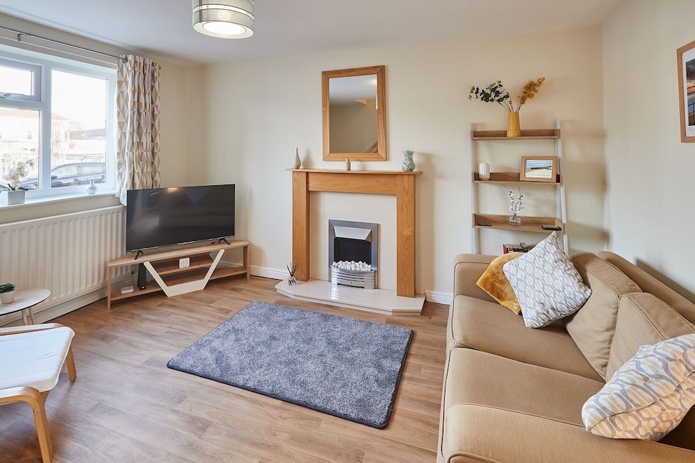 Host & Stay Station Cottage — 4-Star Luxury Hotel in Saltburn-By-The-Sea, United Kingdom