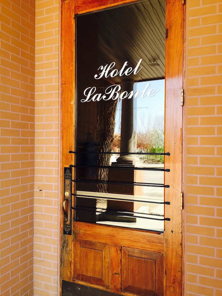 Hotel LaBonte - photo 45