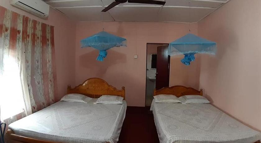 Amila Guest — Trincomalee — photo 2