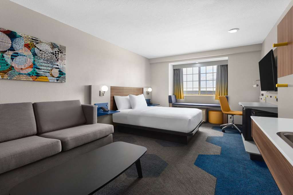 Microtel Inn & Suites by Wyndham Rapid City - photo 38