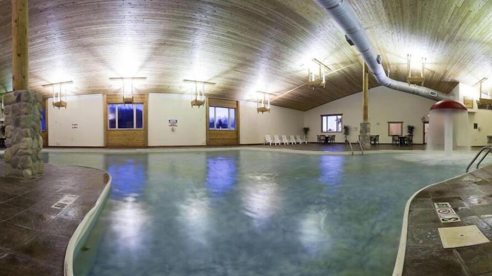 Holiday Inn Express Munising Lakeview by IHG - photo 27
