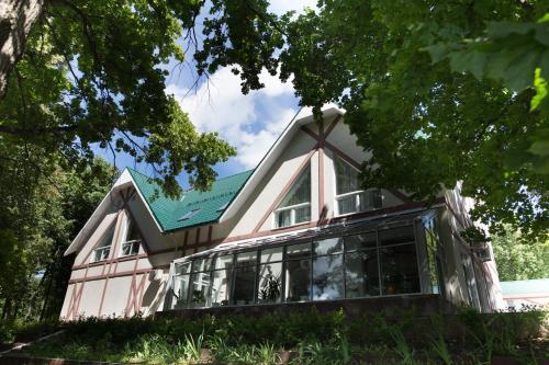 Dubrava - carbon neutral hotel in Samara