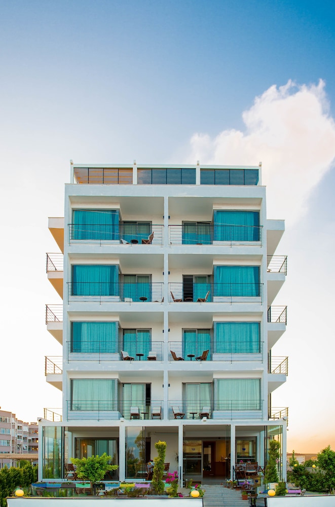 Port Marina Hotel — Karatas — photo 3
