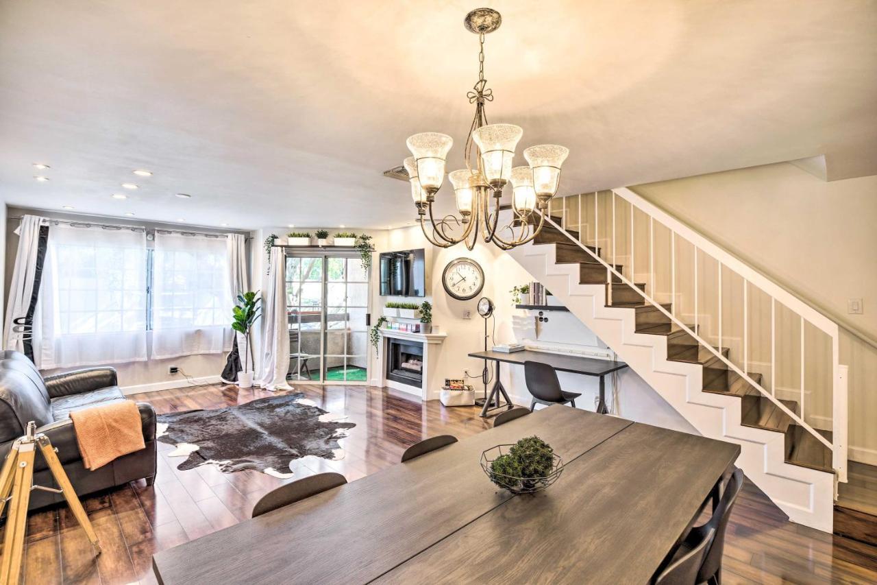 2 Mi To Griffith Park Burbank Extended Stay Condo 17402800 — Burbank