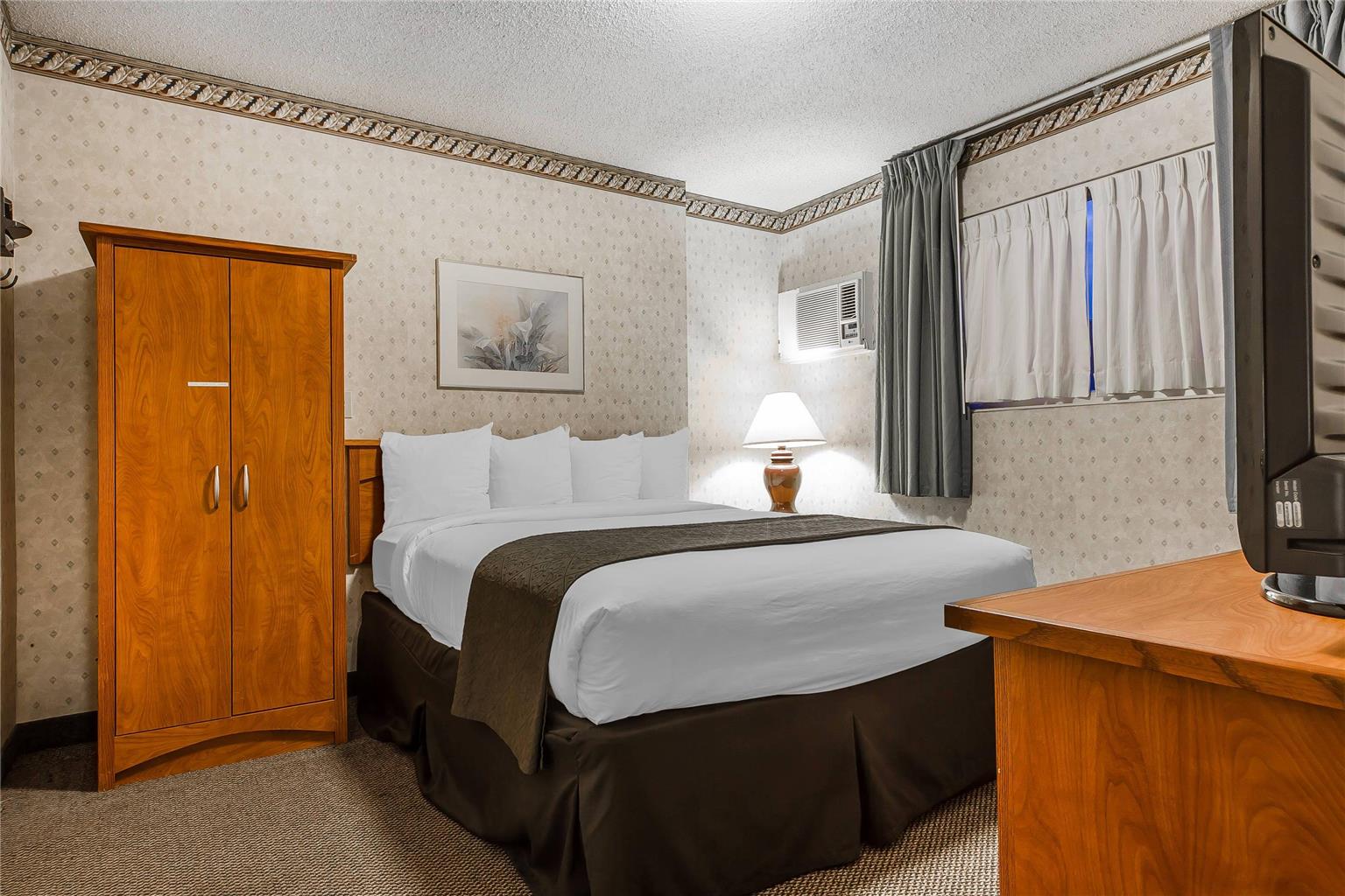Quality Inn & Suites Silicon Valley - photo 39