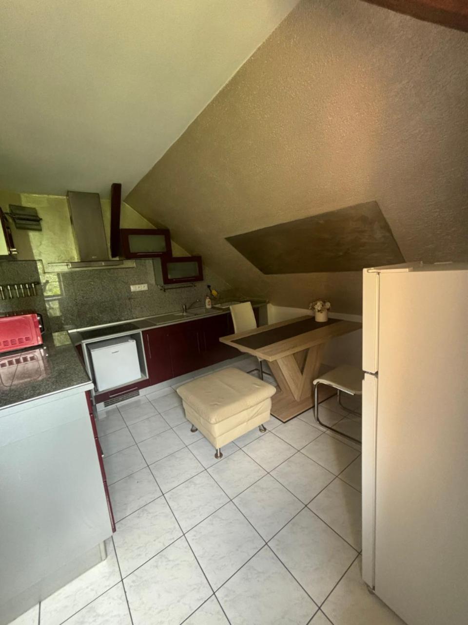 Sebe apartments 3a — Holic — photo 3