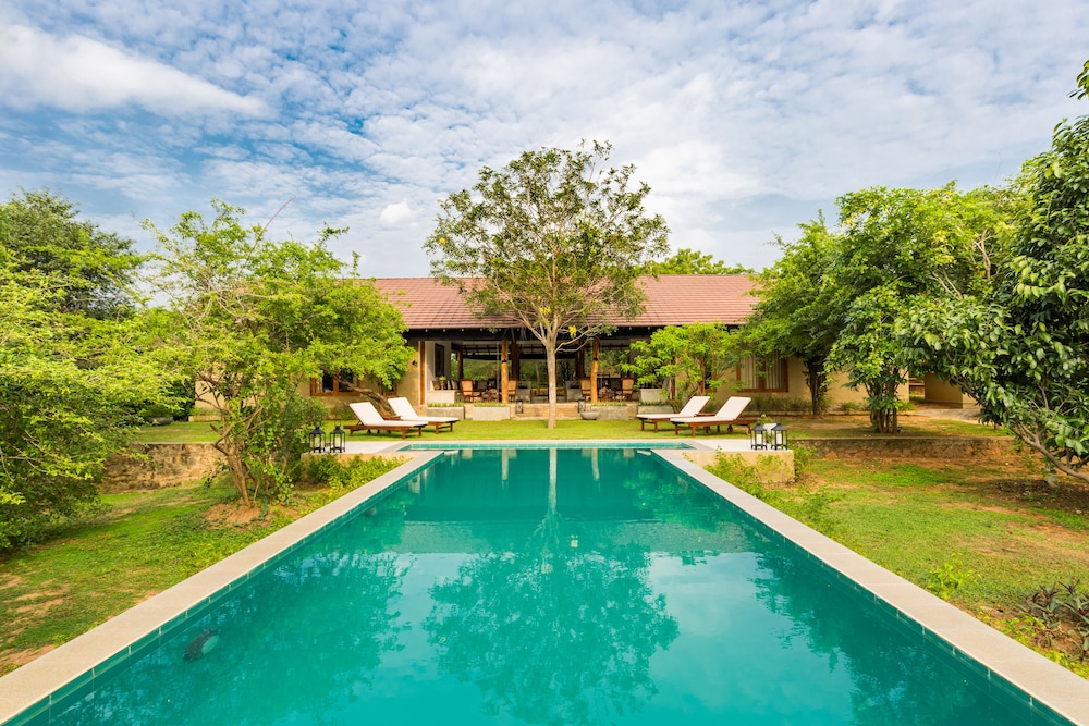 Nyne Hotels Mayur Lodge Yala All Inclusive — 5-Star Luxury Hotel in Colombo, Sri Lanka