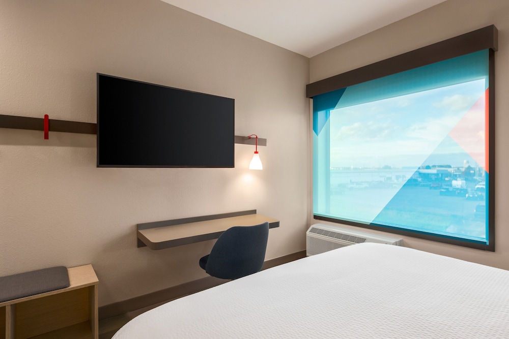avid hotel Memphis Southaven by IHG - photo 19