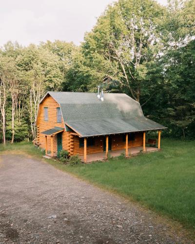 Afton Cabin — 4-Star Luxury Hotel in Afton, United States