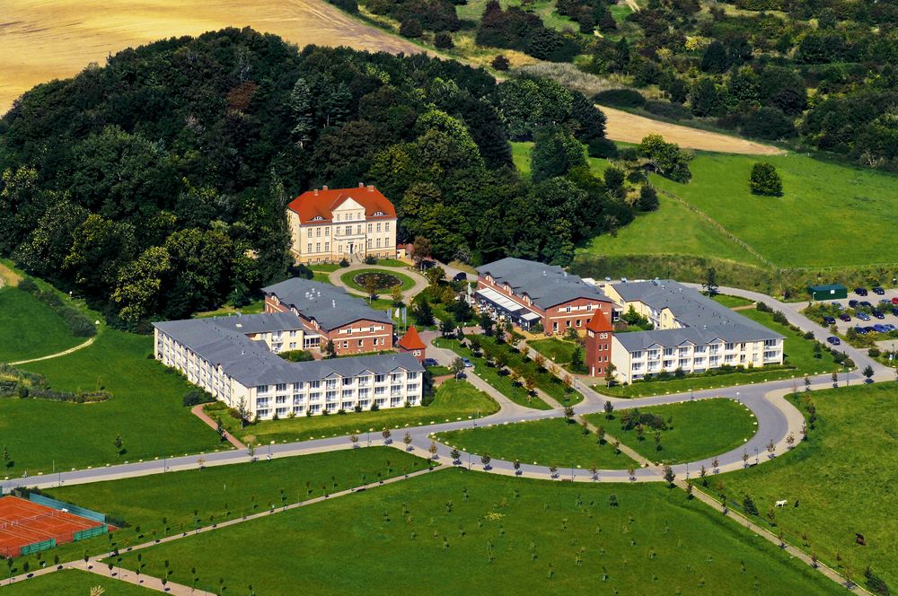 Sunday Resort Rugen Apartments Splash Erlebniswelt — Sagard