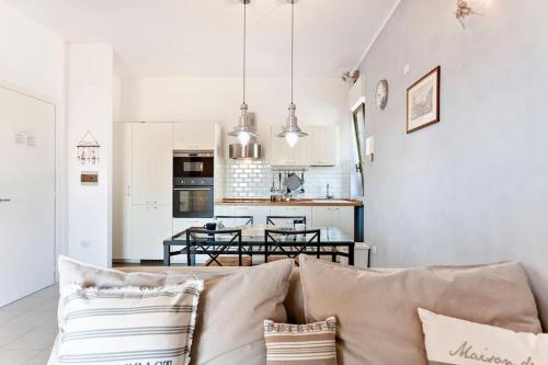 Cozy Flat and Terrace 2 min from the beach by Sweet Home Puglia Apartments — 4-Star Luxury Hotel in Gallipoli, Italy