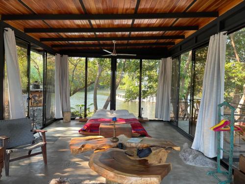 Isla Mirabel a unique private island experience - last minute hotel in Granada