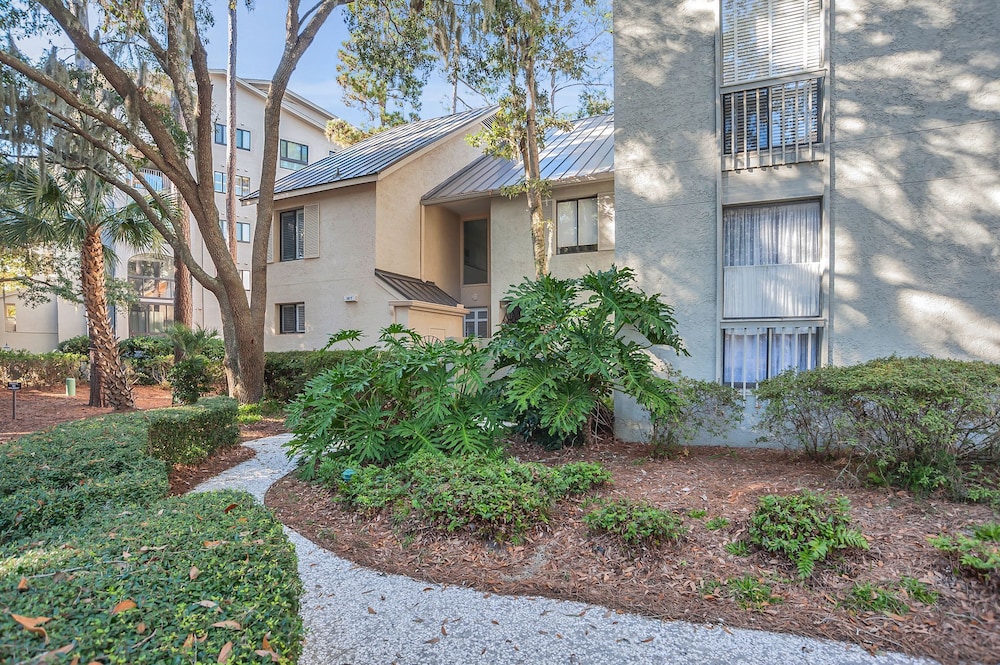 1017 Caravel Court at The Sea Pines Resort - photo 37
